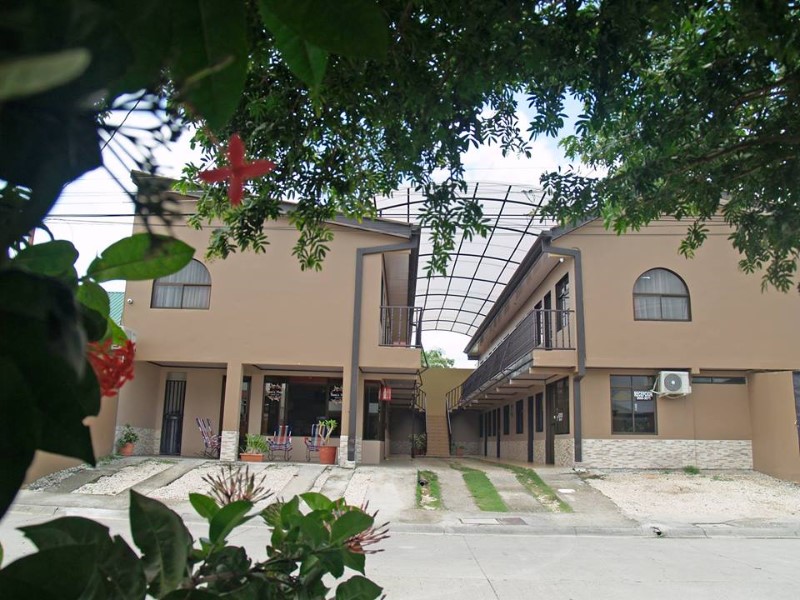 18-hotel-del-rio-liberia-1